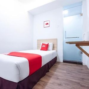 Standard Room with 1 Single Bed